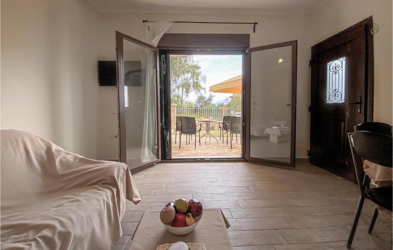 Nice apartment in Nafpaktos with WiFi&1 Bedrooms Kamer foto